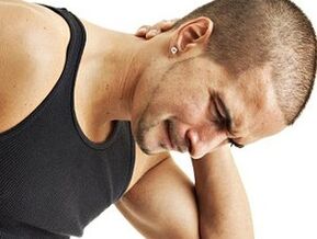 Cómo se manifiesta la osteocondrosis de la columna cervical